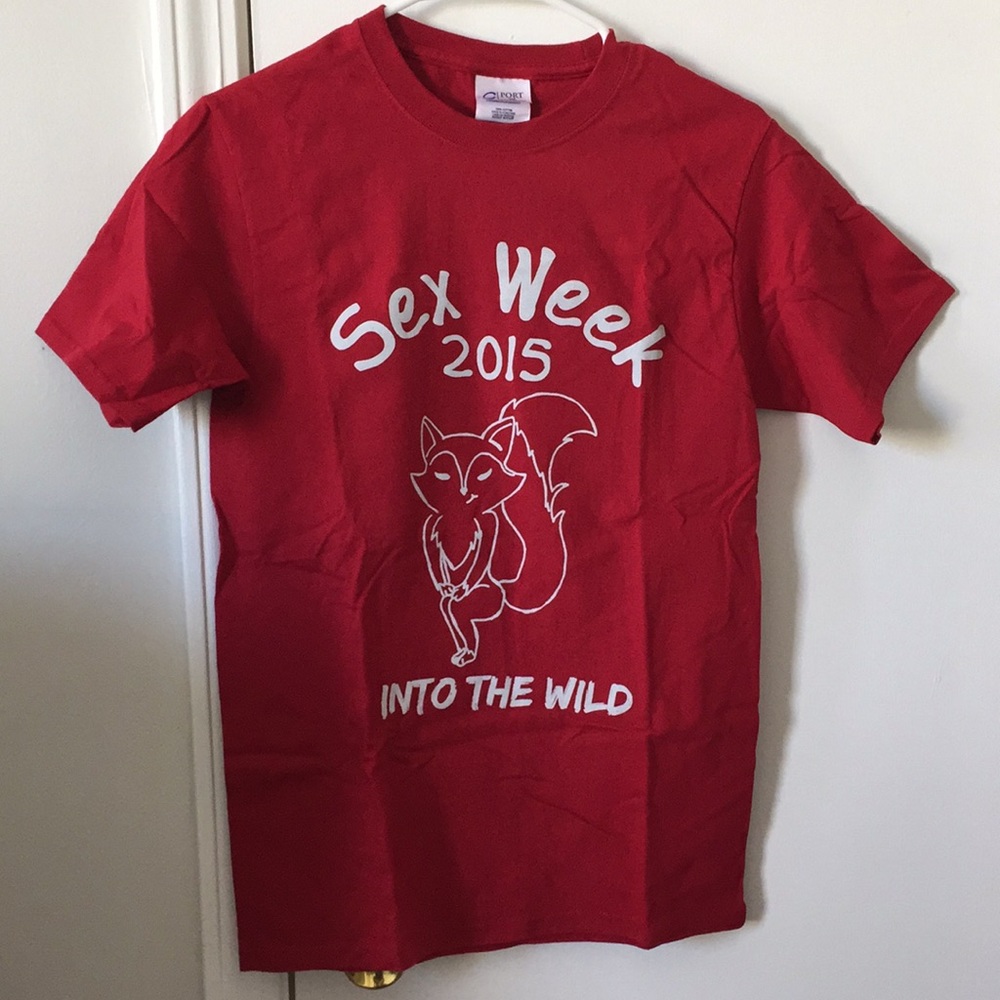 NU tee